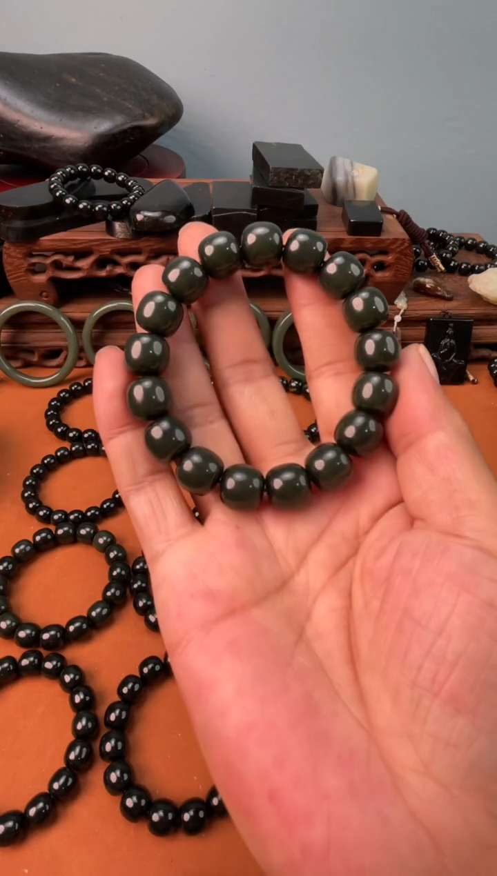 手链未镶嵌和田玉塔青卡13