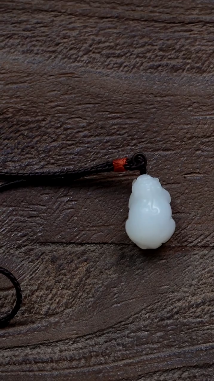 未镶嵌和田玉挂件LUCE-47