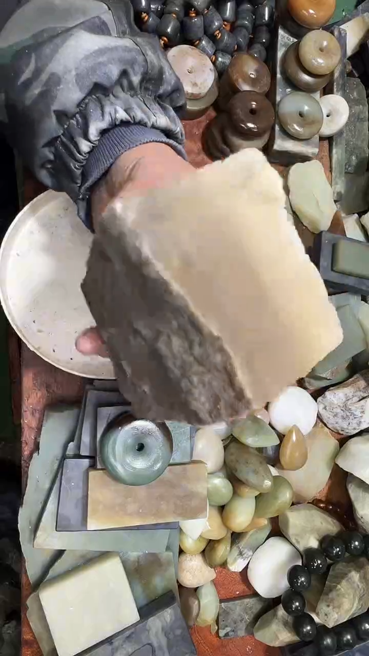 未镶嵌和田玉珠宝半成品1