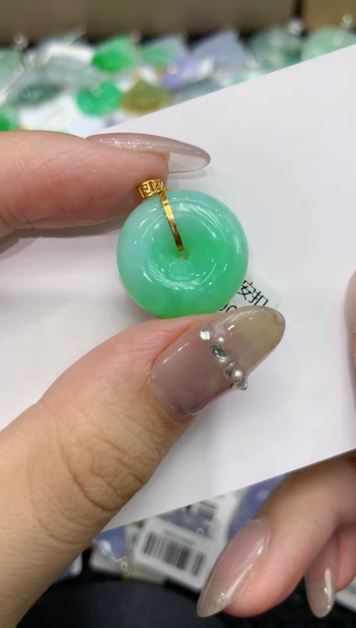 【闪购商品】翡翠颈饰18K金镶嵌222222222