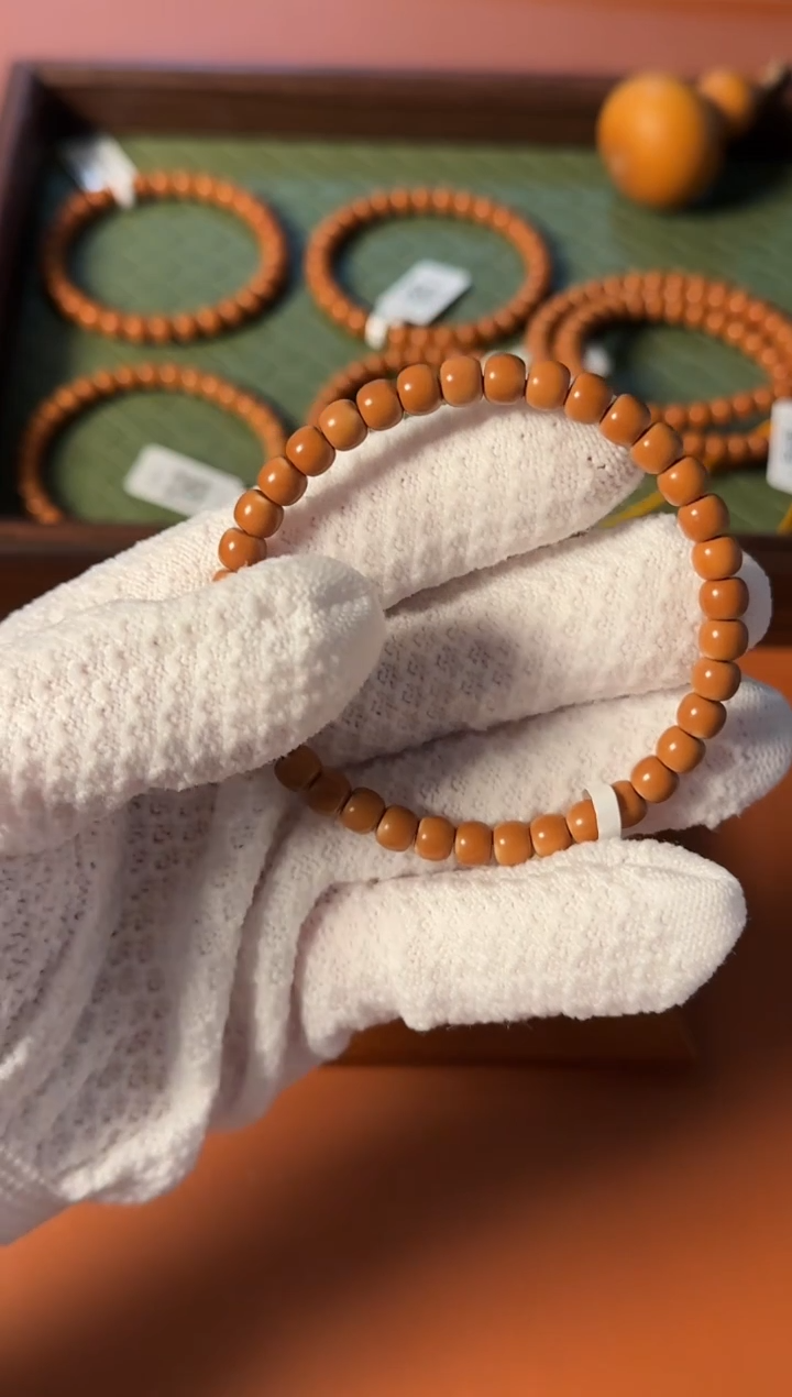 手串橄榄核【168】6.2mm老挝核尖老型单圈