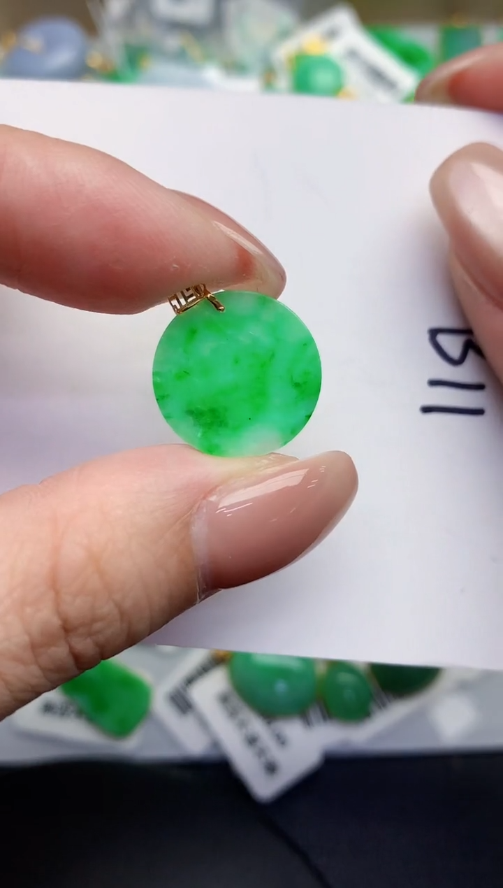【闪购商品】翡翠颈饰18K金镶嵌00000000