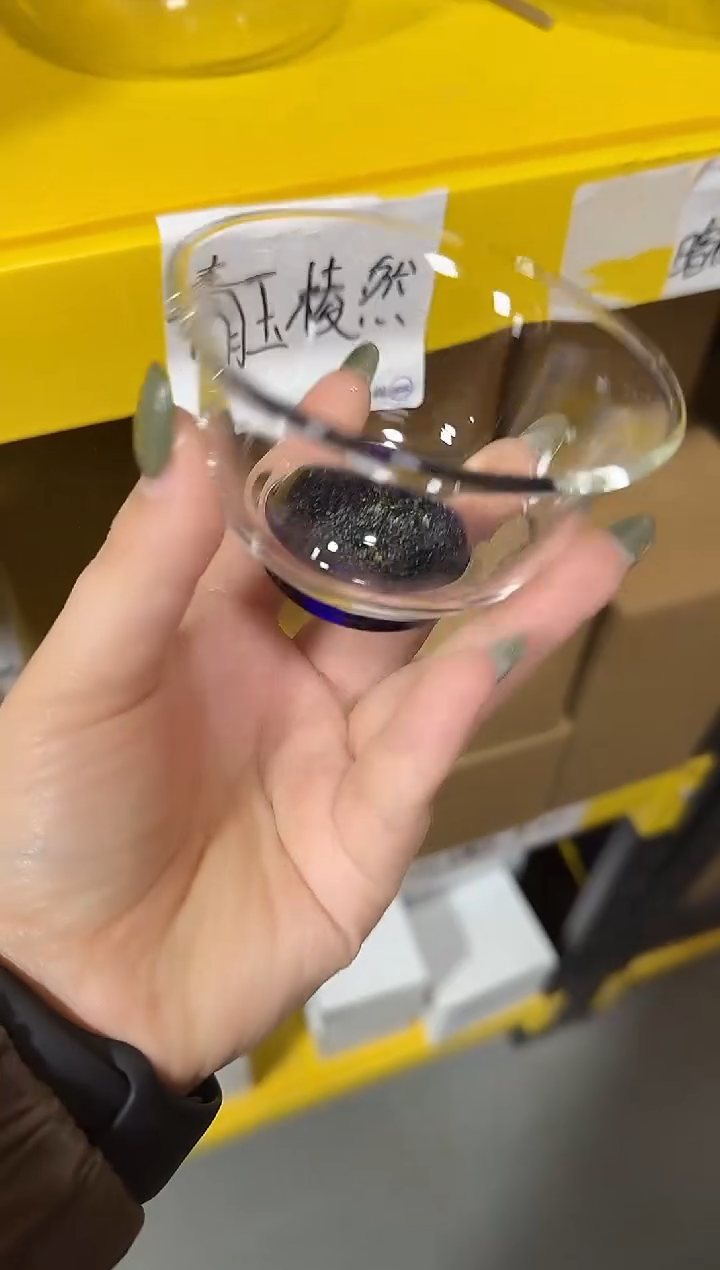 斑斓压手杯      