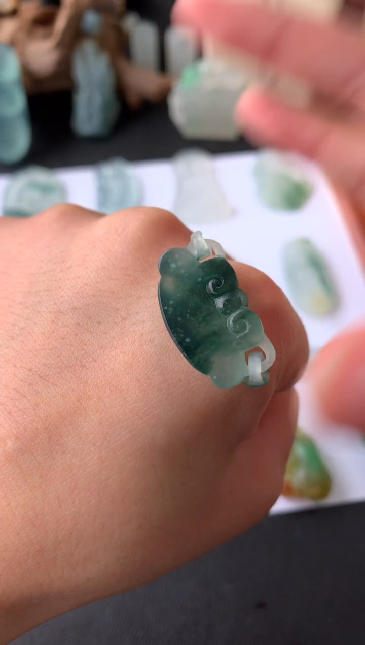 【闪购商品】定制翡翠未镶嵌翡翠