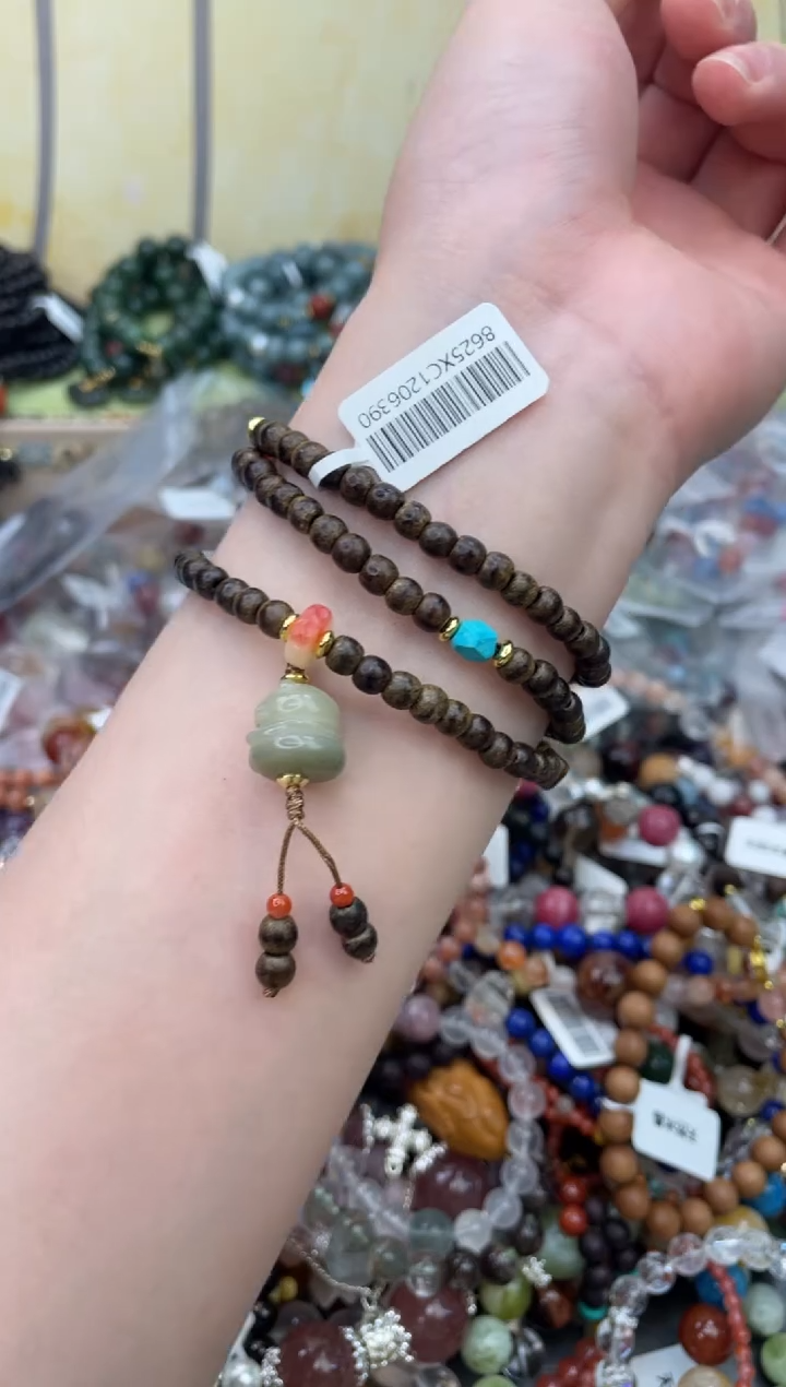 未镶嵌玛瑙手饰281