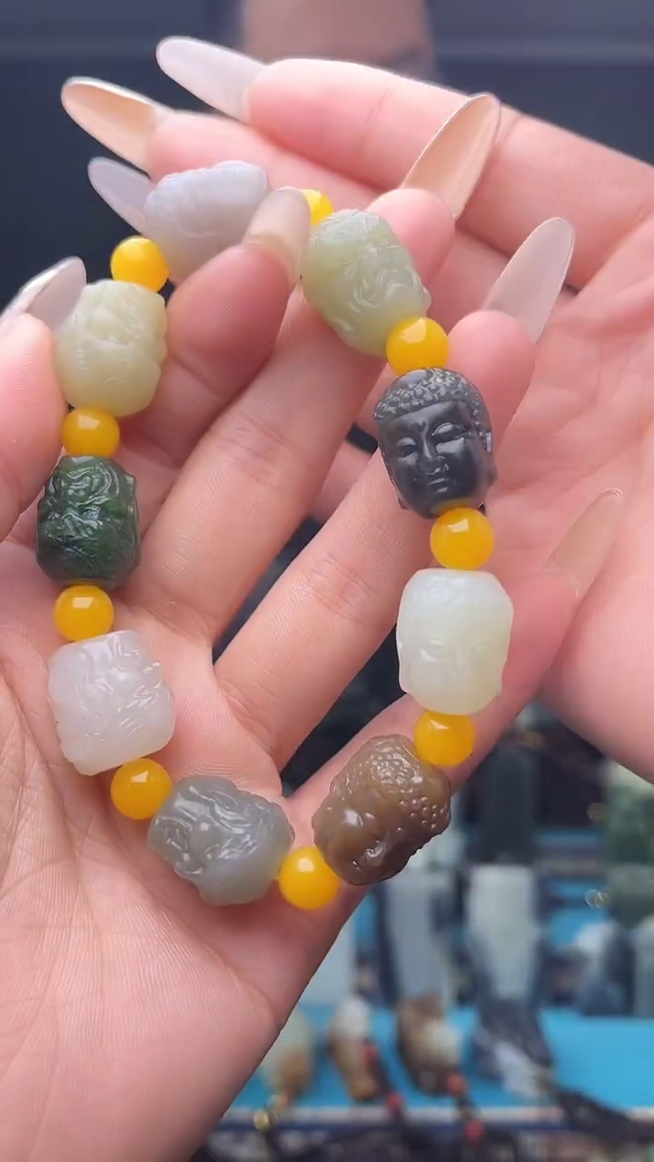 未镶嵌和田玉挂件1