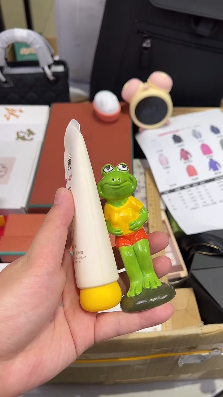 瓷片胖·黄·护手霜..