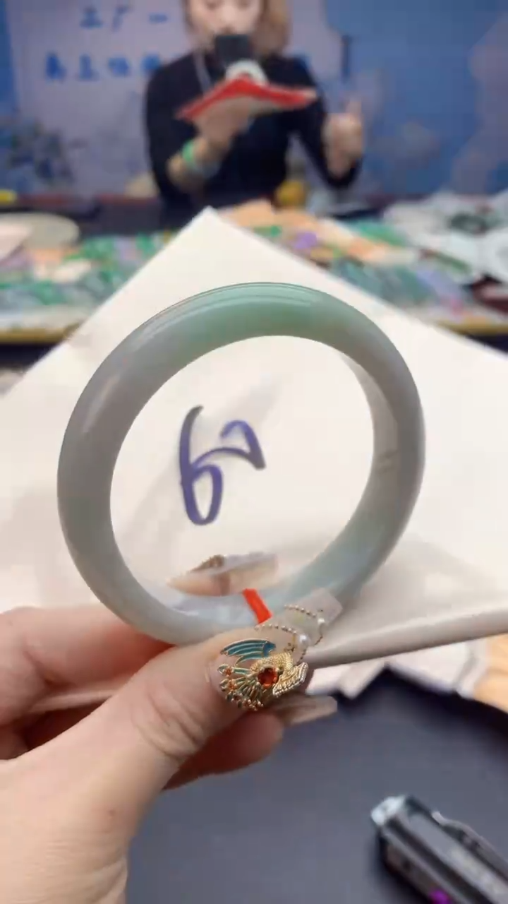 【闪购商品】翡翠手镯未镶嵌0280141475