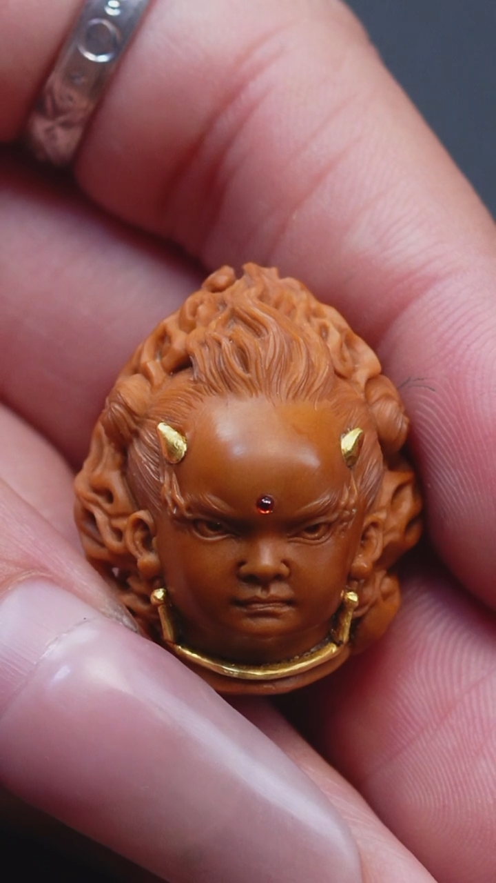 手串/手链橄榄核2.2镶嵌红孩儿