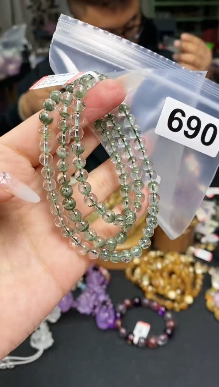 【闪购商品】水晶手串未镶嵌手串690