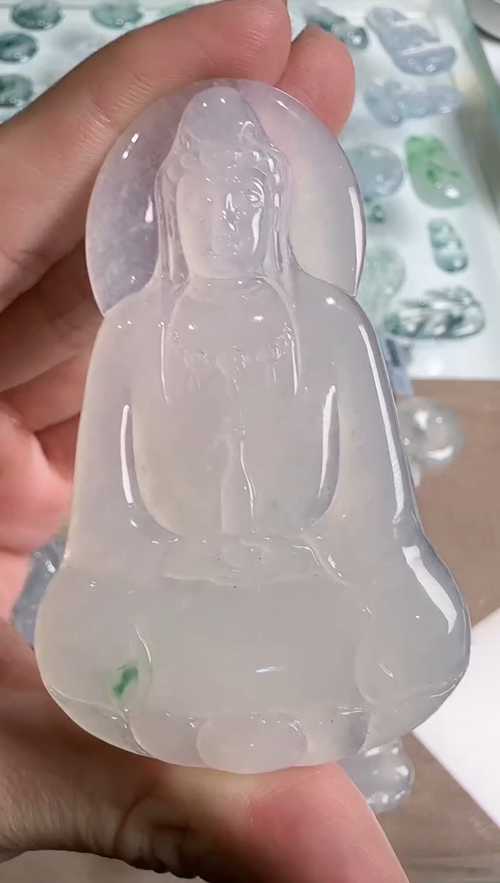 【闪购商品】翡翠吊坠(不含链)未镶嵌··