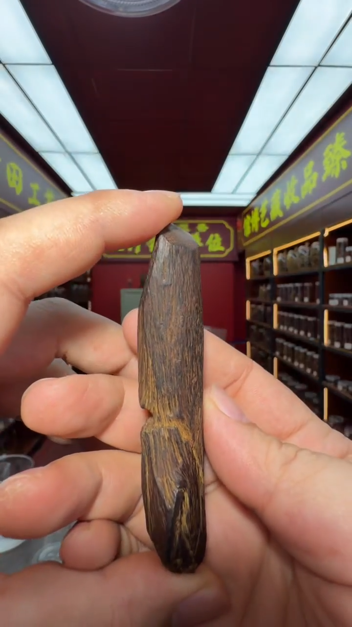 沉香吊坠多样性发一