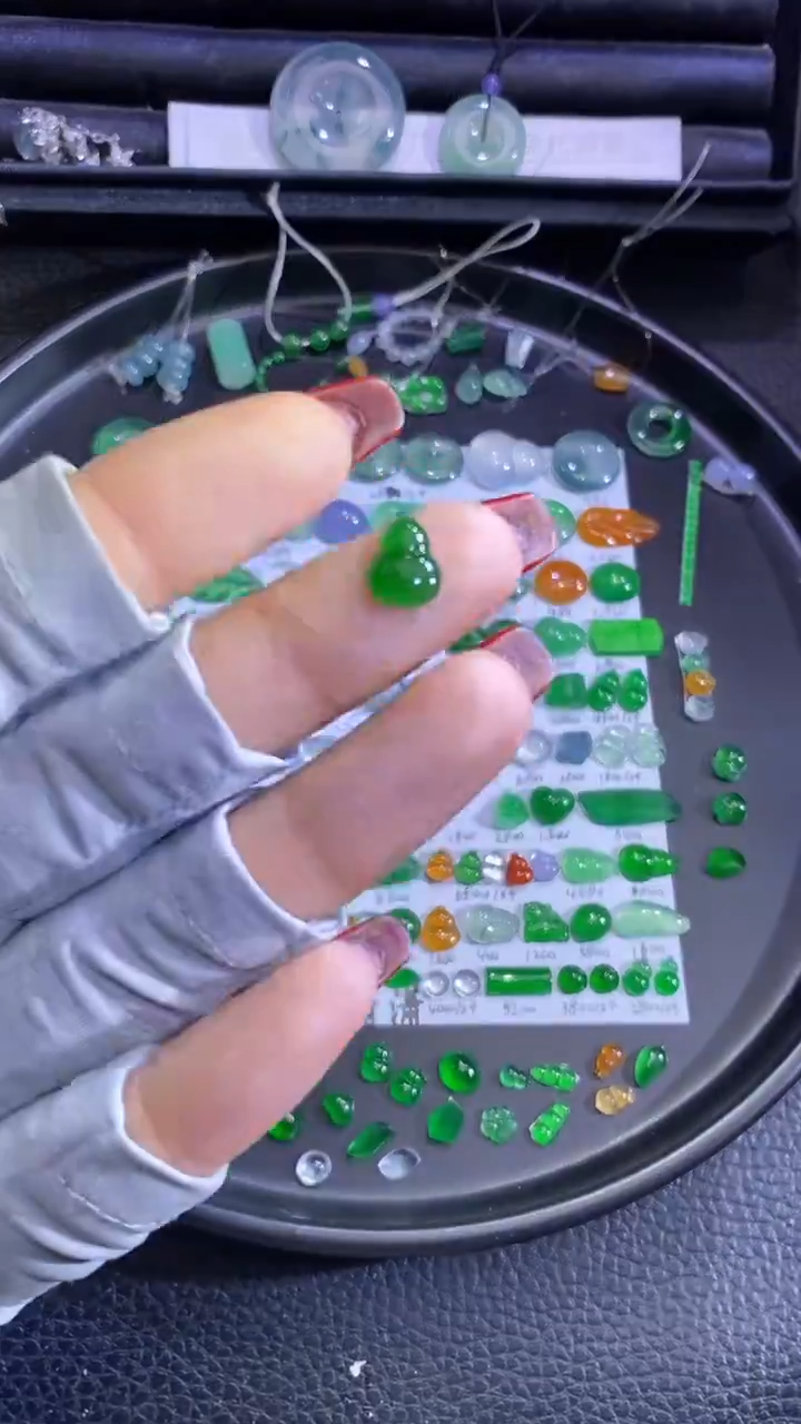 未镶嵌挂件翡翠葫芦