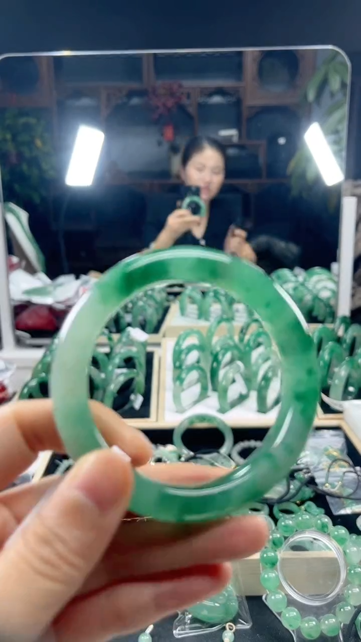 【闪购商品】石英质玉合金手镯手镯