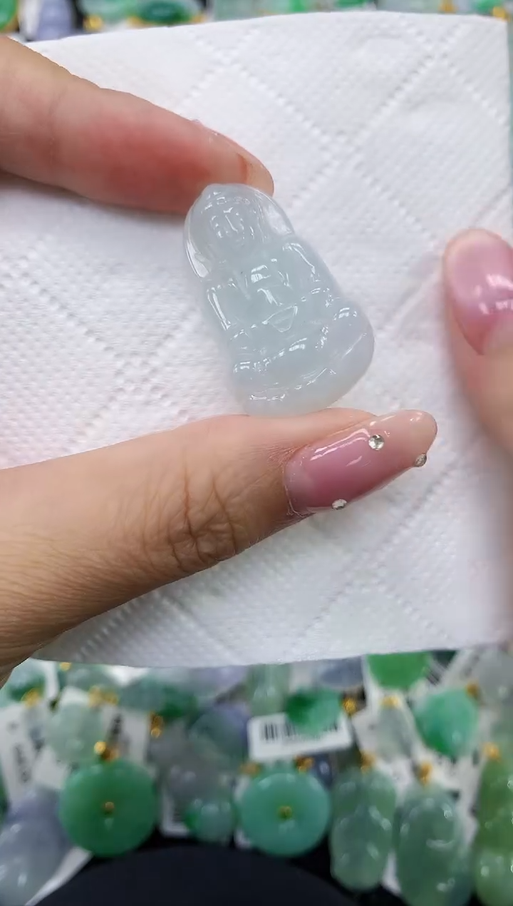 翡翠未镶嵌颈饰1111111111