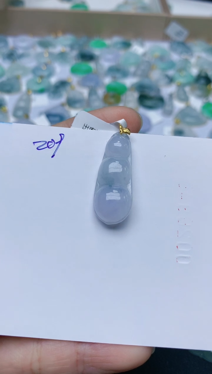 【闪购商品】翡翠颈饰18K金镶嵌天然翡翠A货    209