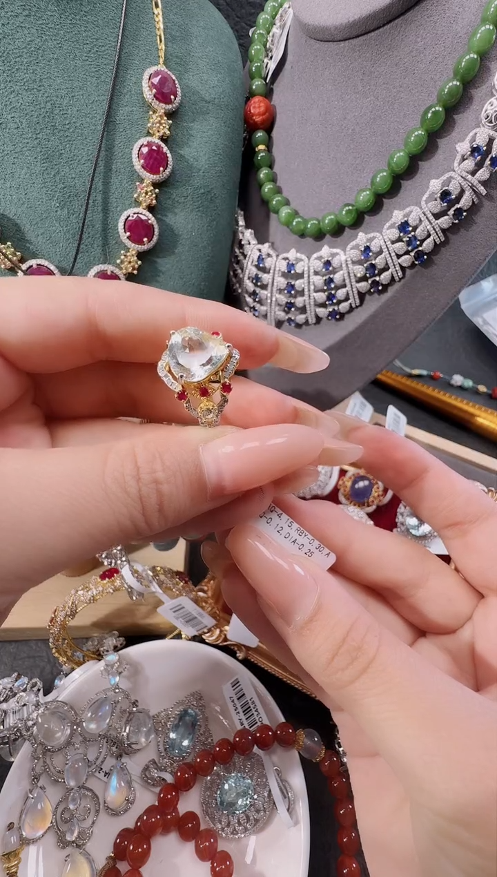 银S925镶嵌戒圈海蓝宝石戒指