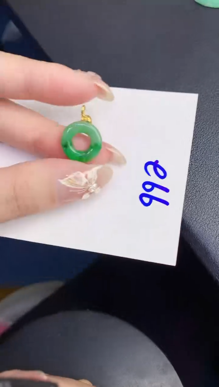 【闪购商品】翡翠颈饰18K金镶嵌0000000000