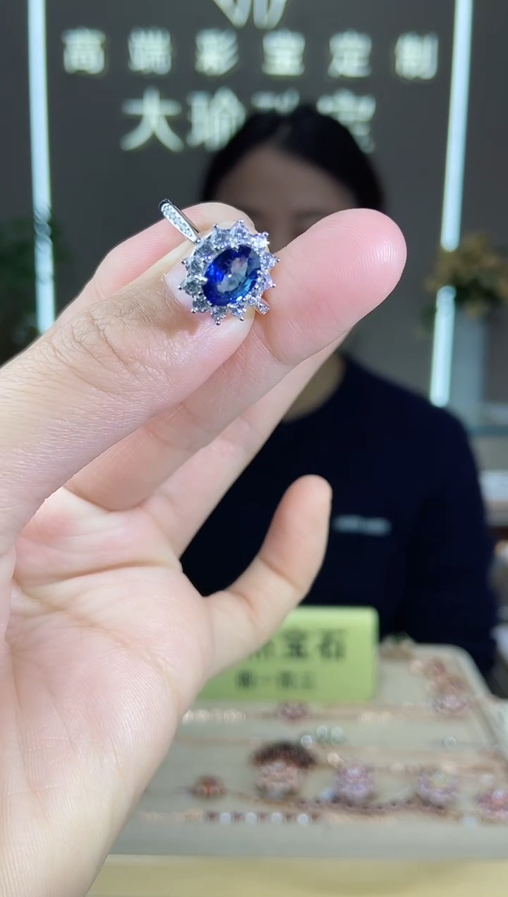 【闪购商品】蓝宝石手饰银S925镶嵌手饰