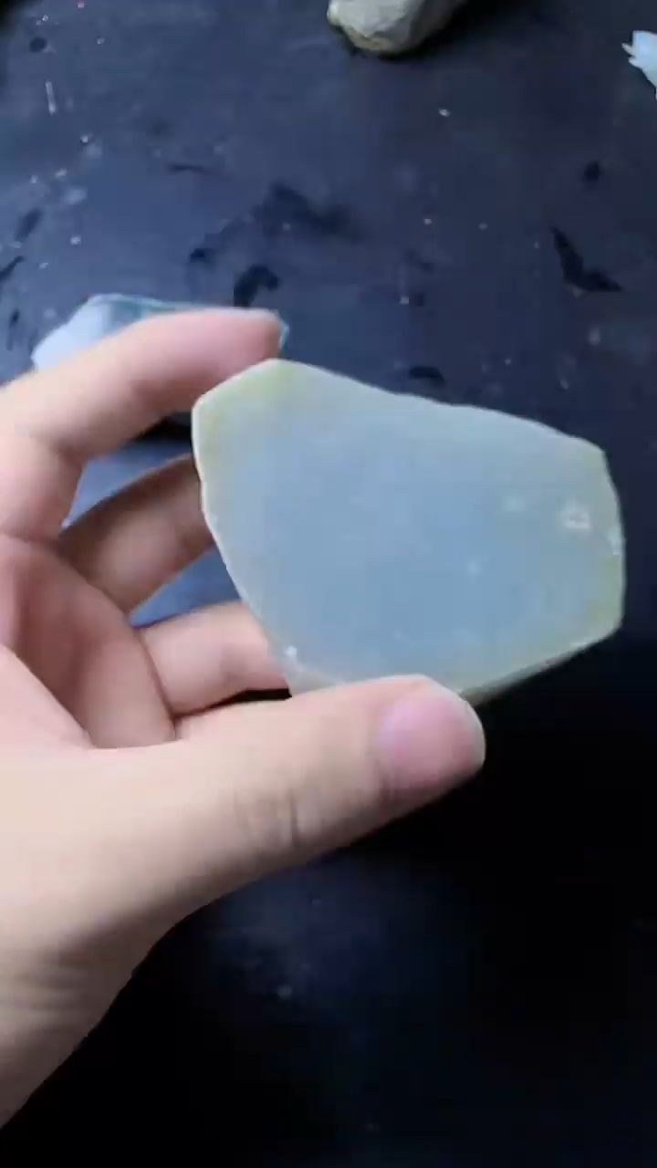 翡翠未镶嵌颈饰102翡翠