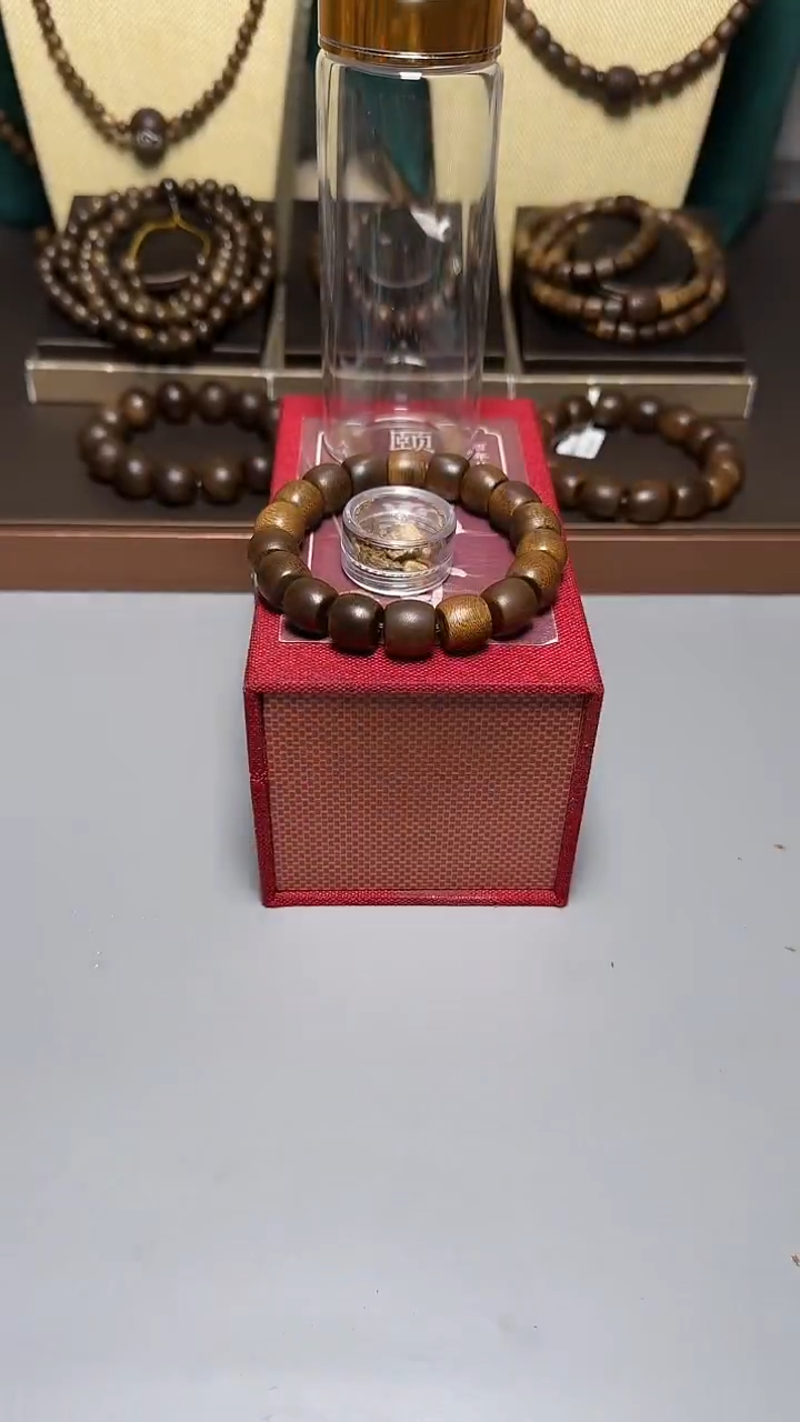 沉香芽庄白棋1.3桶珠单圈