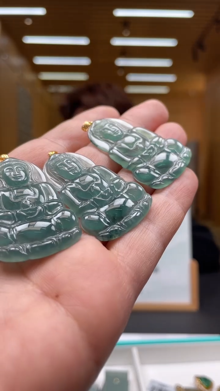 【闪购商品】翡翠未镶嵌颈饰多样性发货 （只发一件）x4