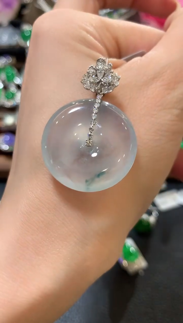 吊坠(不含链)18K金镶嵌翡翠n70  