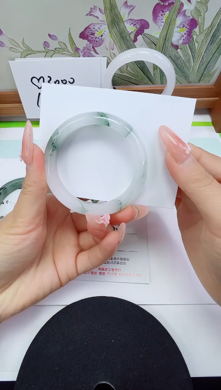 未镶嵌手镯石英岩玉22-50/51·