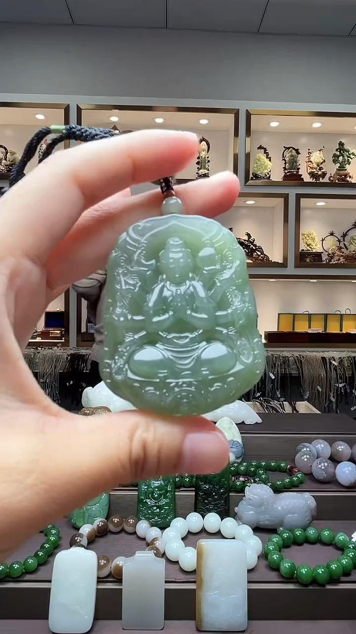 【闪购商品】和田玉颈饰未镶嵌苏