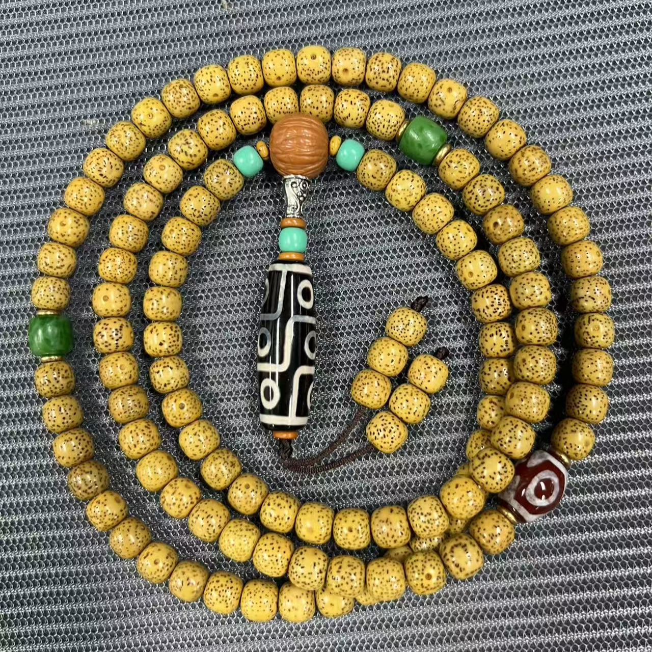 【魔程程专属】鸡油黄老星月108颗手串 尺寸10*9