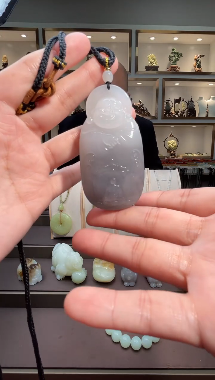 颈饰未镶嵌和田玉苏