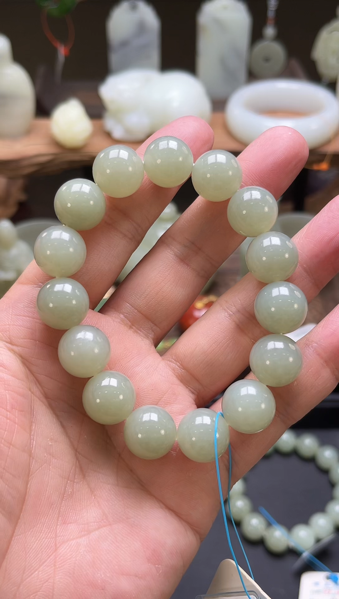 【闪购商品】和田玉手串未镶嵌卡14且末青白 圆珠 多样性发一