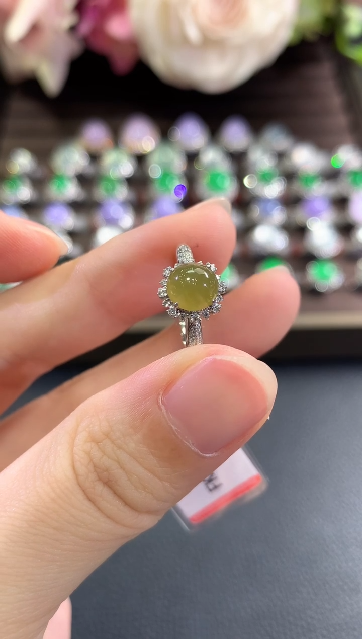 18K金镶嵌戒指翡翠b62 
