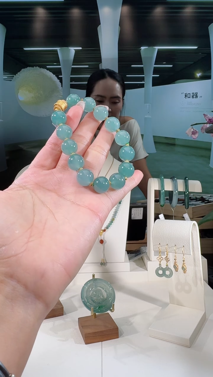 银S925镶嵌手串翡翠手串多样性发一