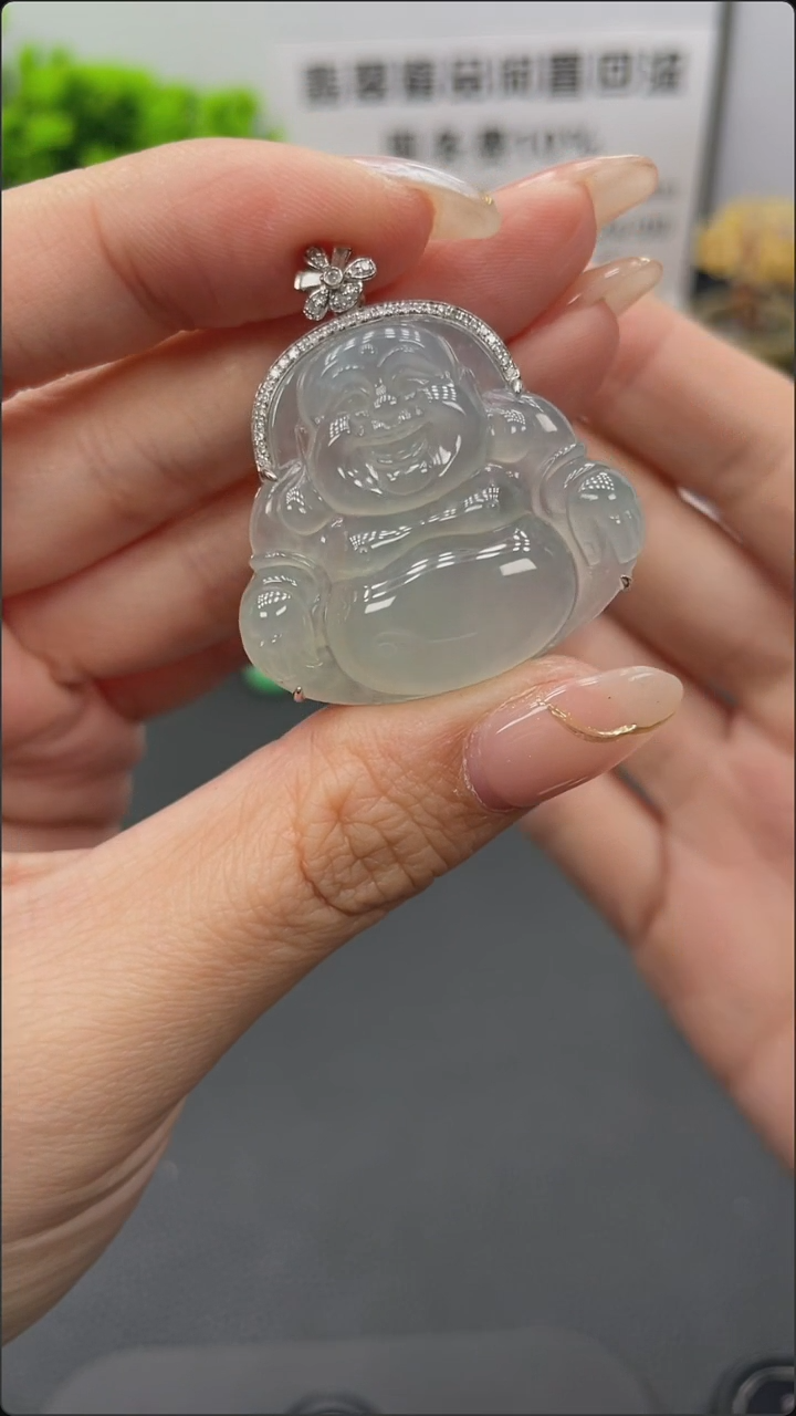 翡翠18K金镶嵌颈饰天然缅甸A货翡翠18k金镶嵌吊坠