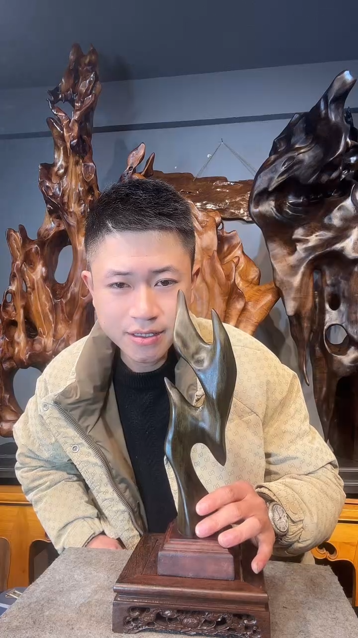 金丝楠寻****泪以直播间介绍为准