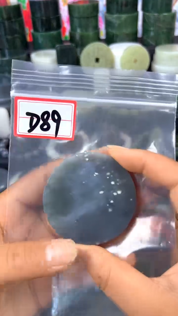 和田玉未镶嵌珠宝半成品镯芯