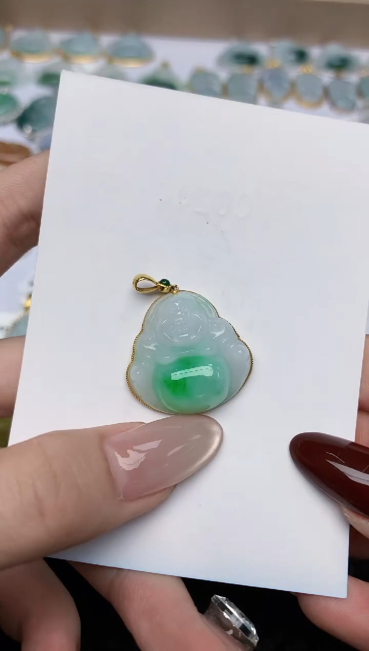 【闪购商品】翡翠颈饰18K金镶嵌天然翡翠a货