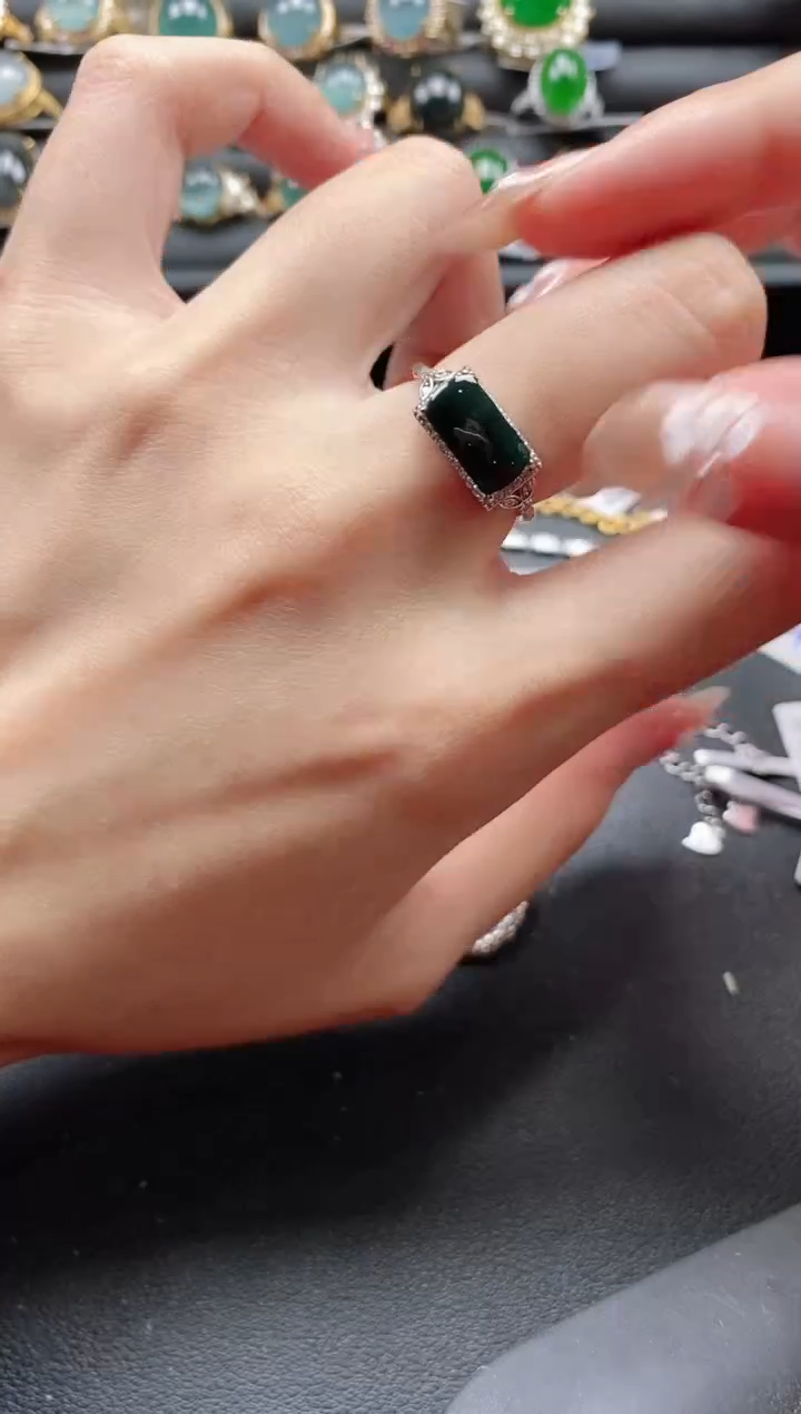 【闪购商品】翡翠戒指银S925镶嵌1111