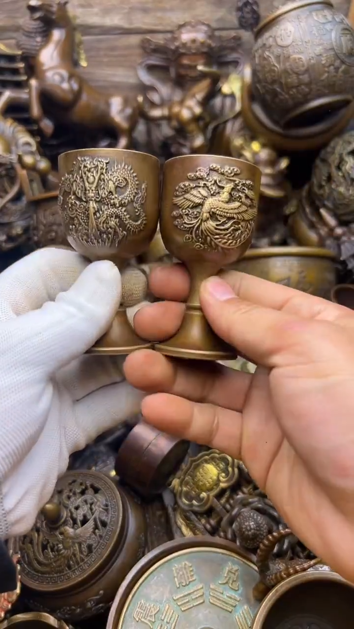 精美铜器，点击下单