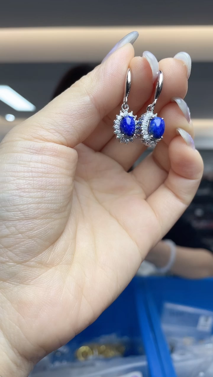 【闪购商品】青金石`未镶嵌多样性发一件