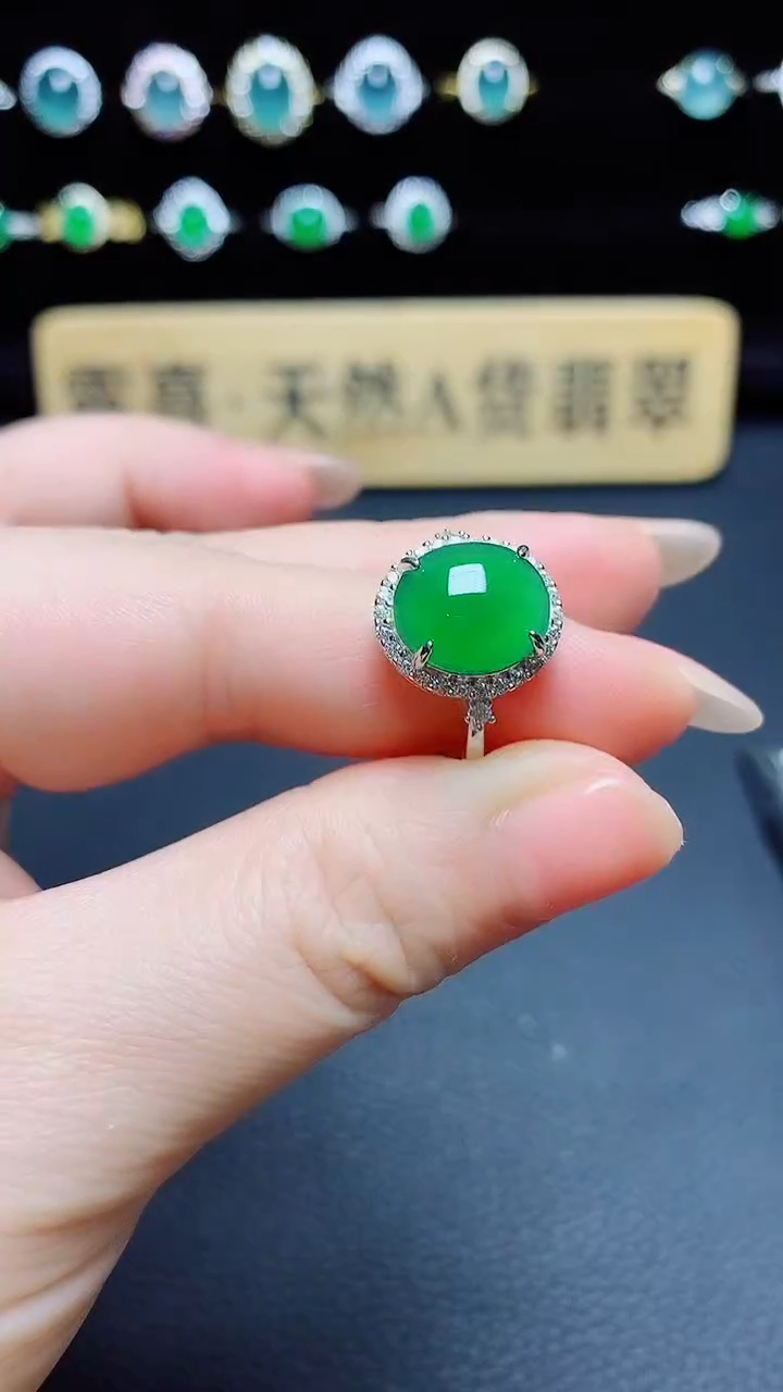 翡翠戒指银S925镶嵌天然翡翠A货s925银镶