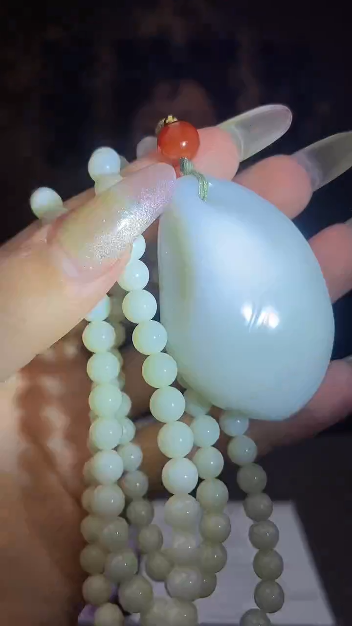 和田玉未镶嵌颈饰C360