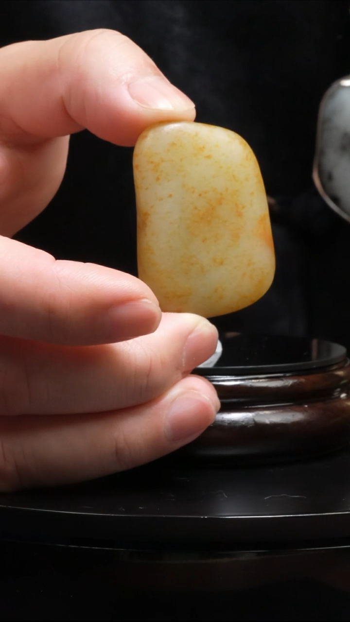 【闪购商品】和田玉吊坠(不含链)未镶嵌41g和田玉原石