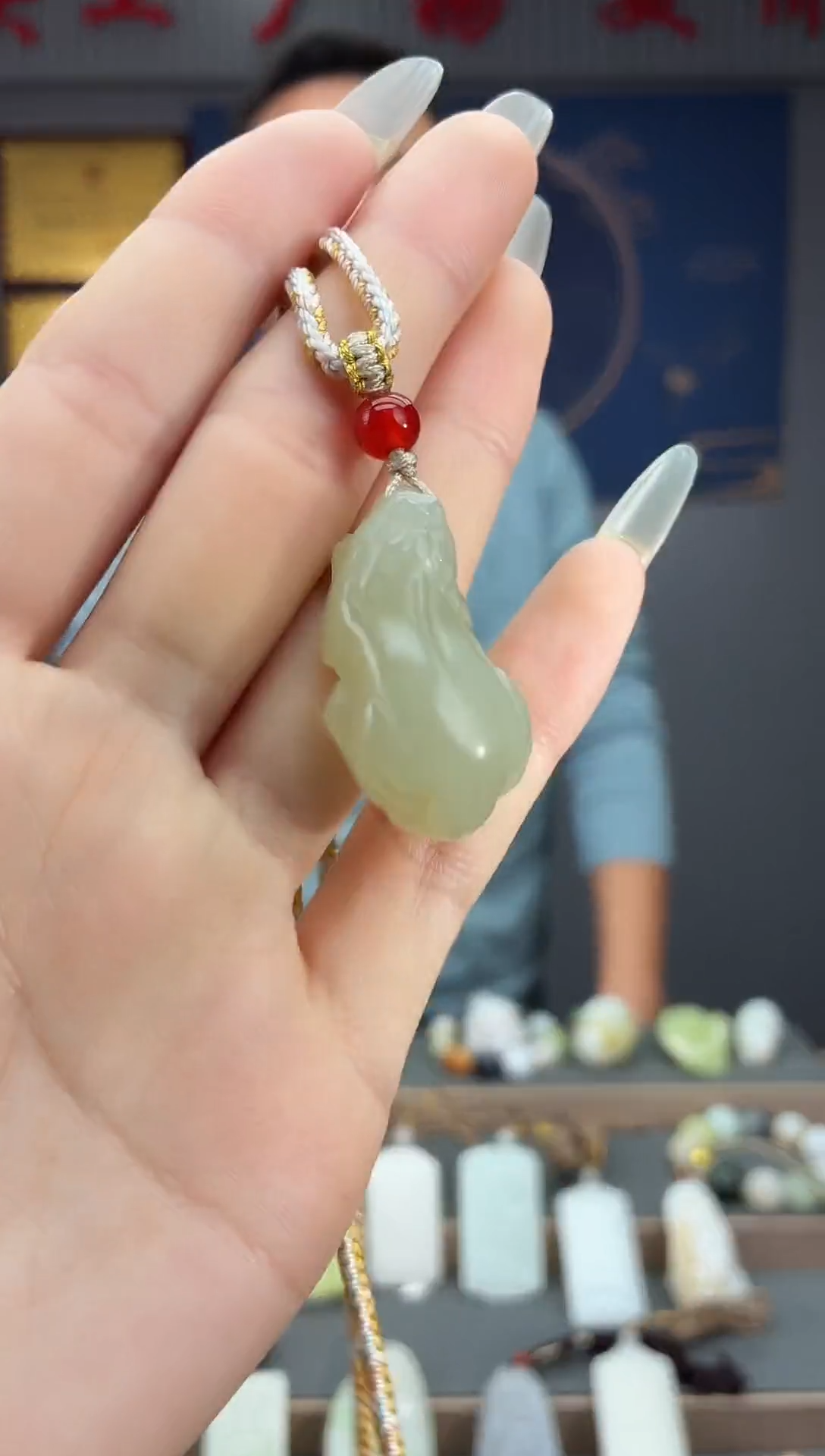 颈饰未镶嵌和田玉1