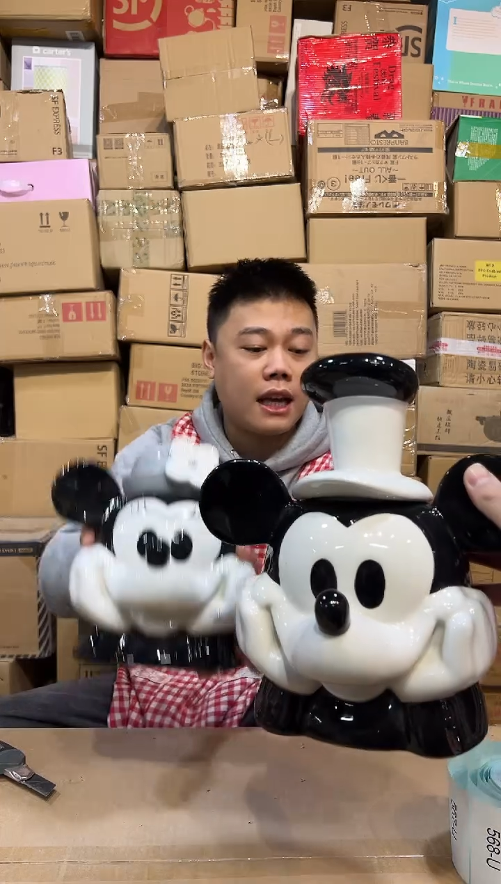 【闪购商品】杯米奇米妮威力汽船储物罐