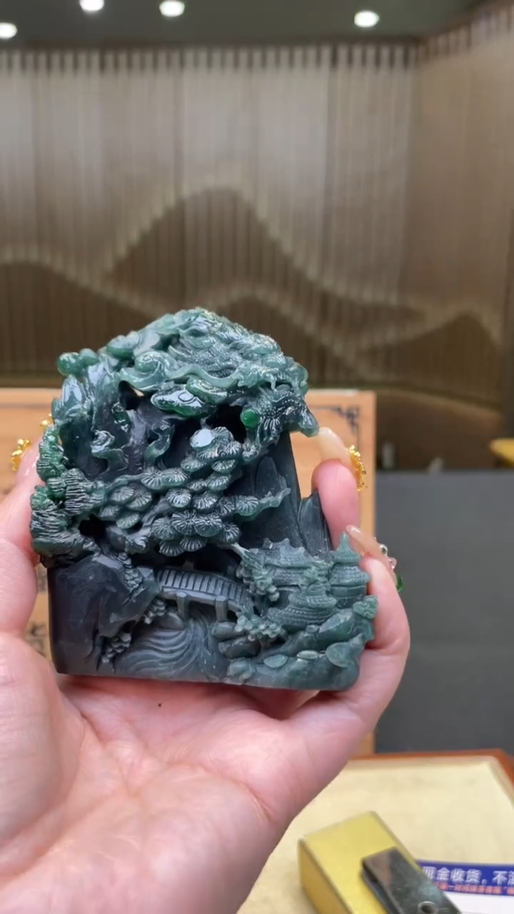 【闪购商品】定制翡翠未镶嵌       *619配底座