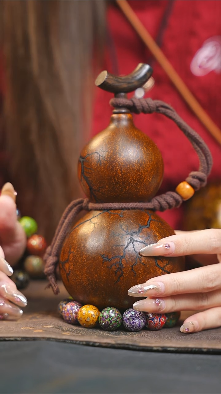 【闪购商品】WJ136大漆酒葫芦不包手串及旋转底座