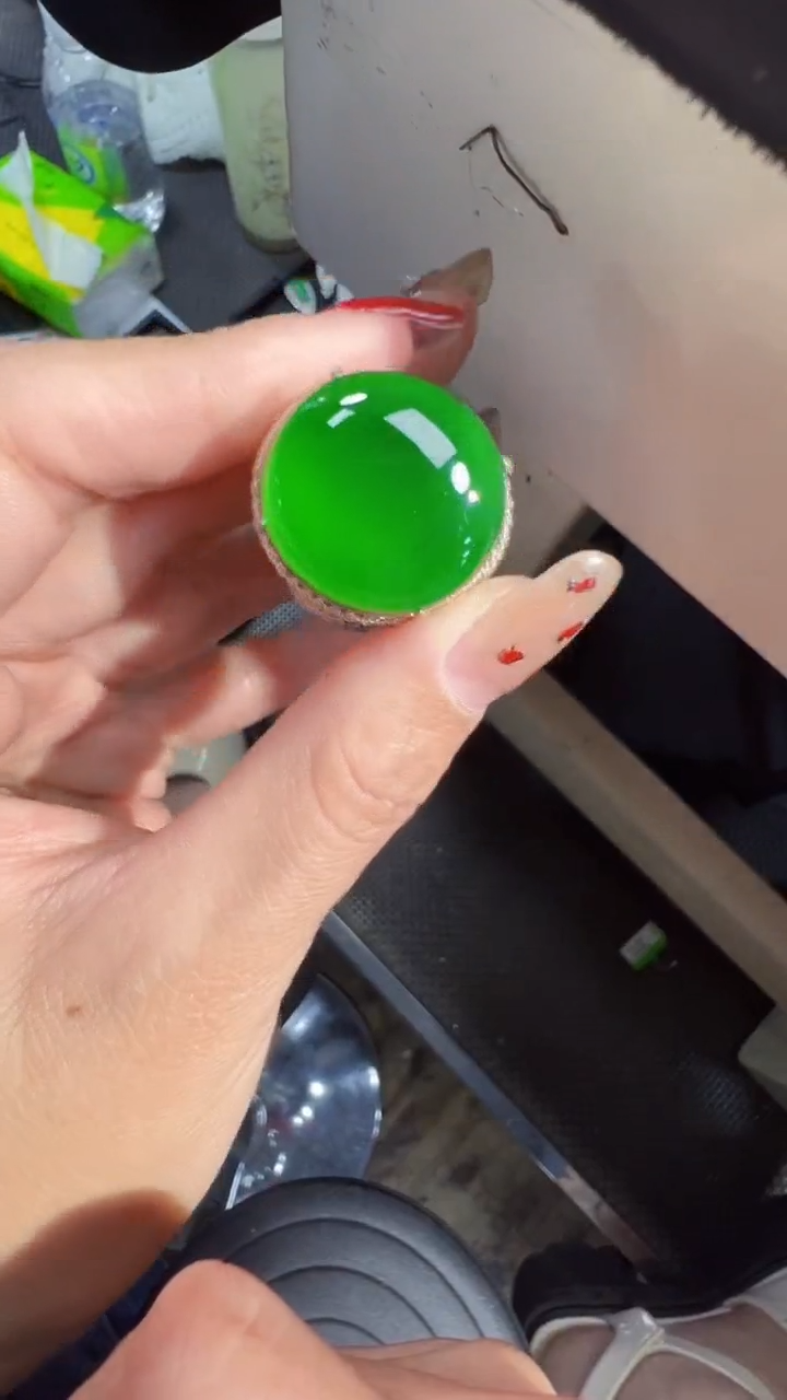 【闪购商品】定制翡翠未镶嵌蛋面商品多样性发货1