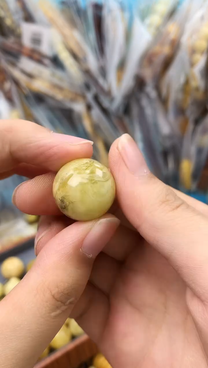 【闪购商品】未镶嵌琥珀珠宝奇石137